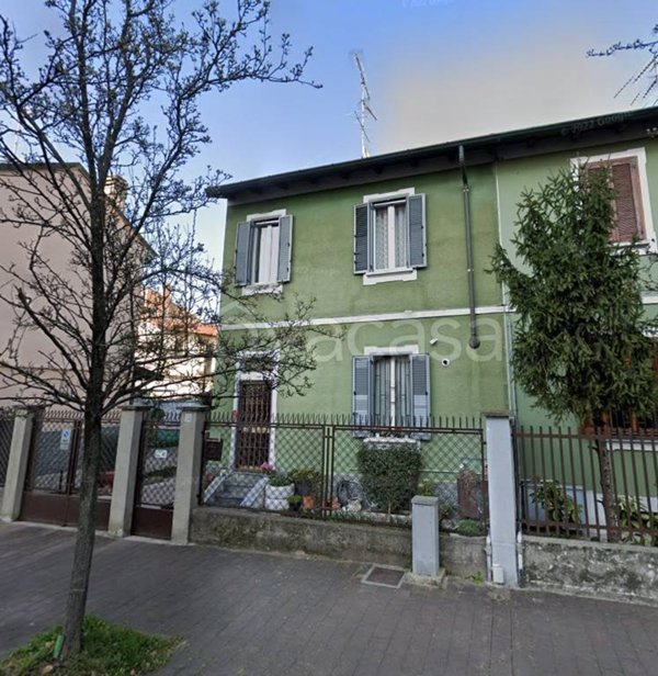 casa indipendente in vendita a Corsico