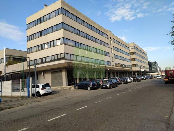 ufficio in vendita a Corsico