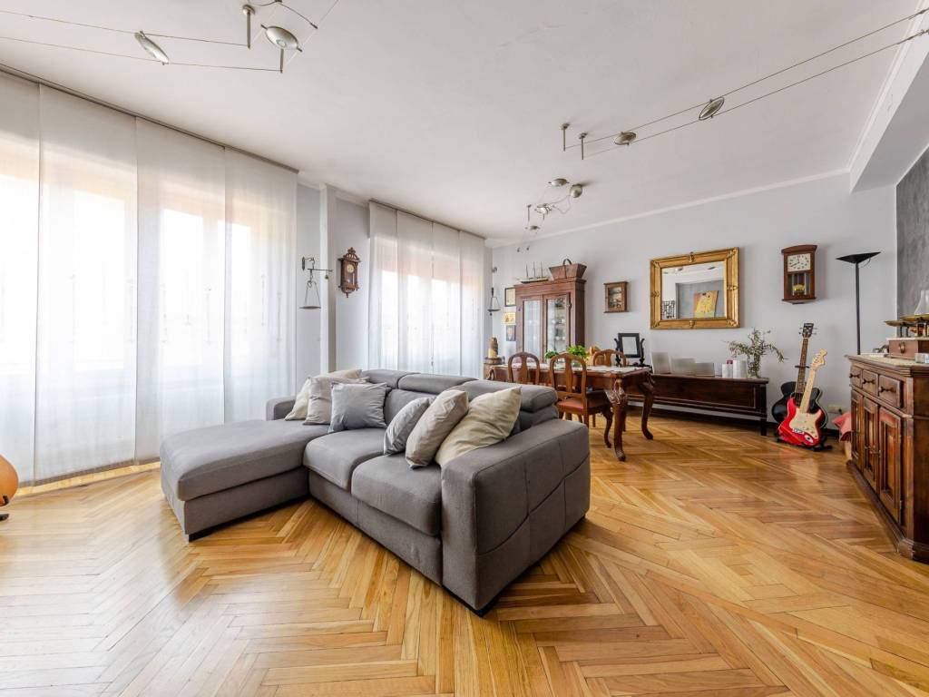 appartamento in vendita a Corsico