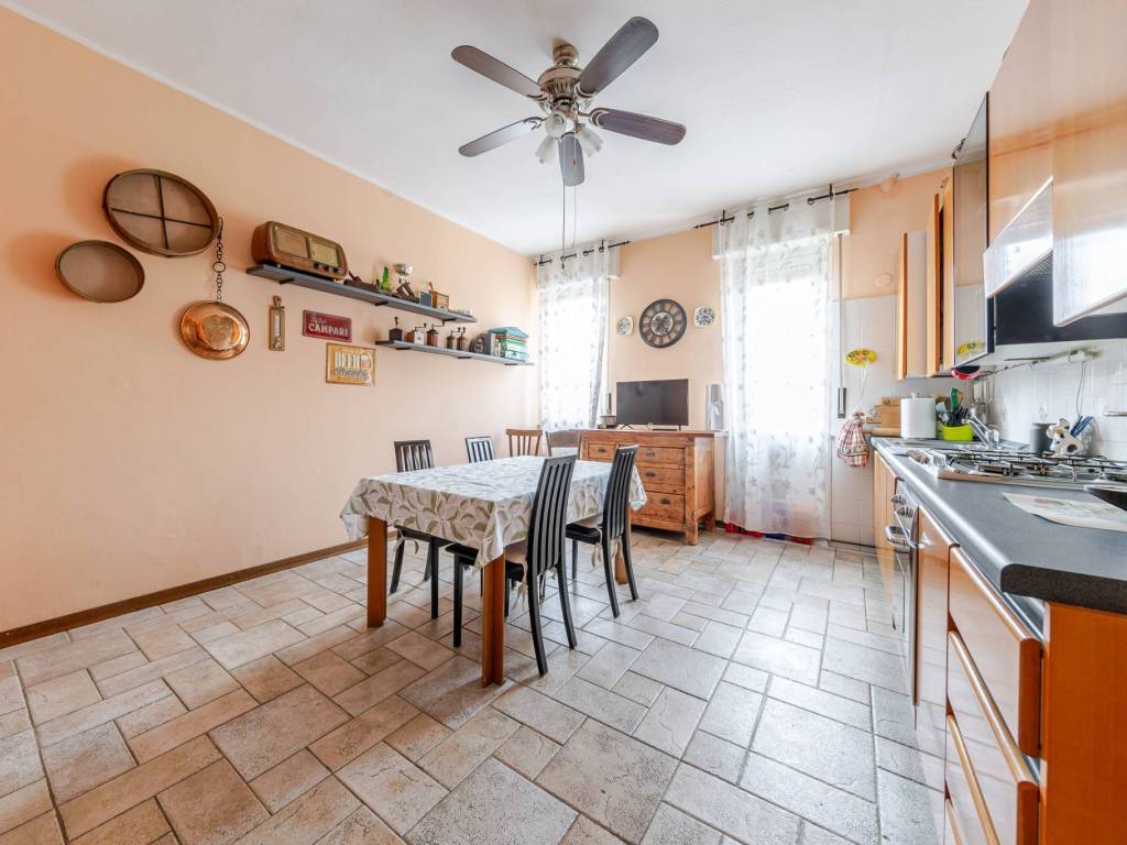 appartamento in vendita a Corsico