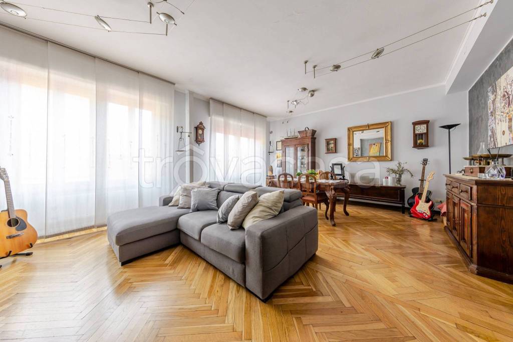 appartamento in vendita a Corsico