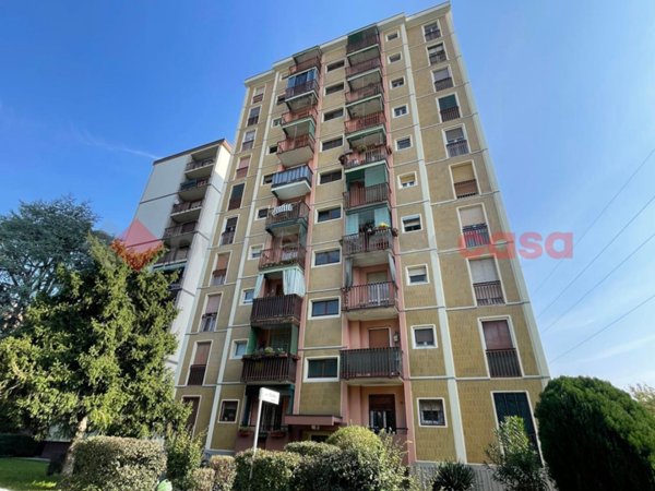appartamento in vendita a Corsico