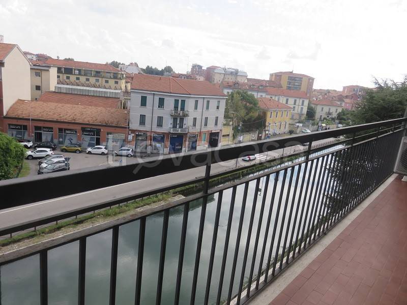 appartamento in vendita a Corsico
