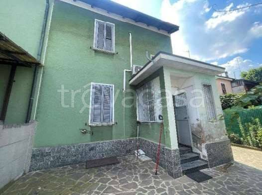 casa indipendente in vendita a Corsico
