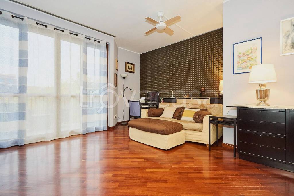 appartamento in vendita a Corsico