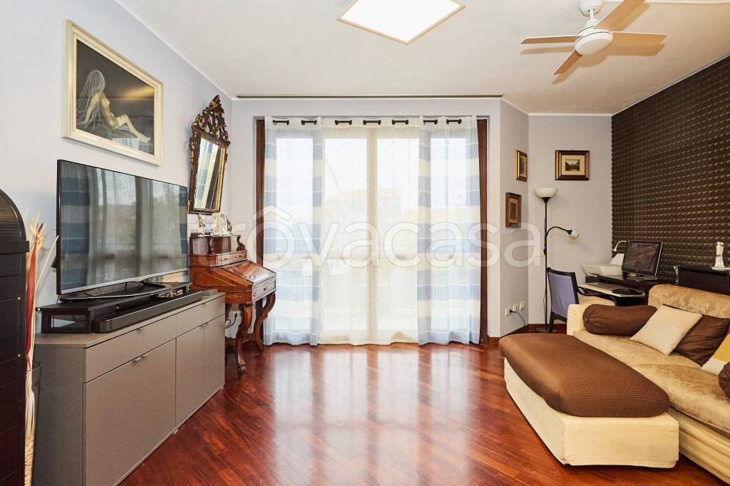 appartamento in vendita a Corsico