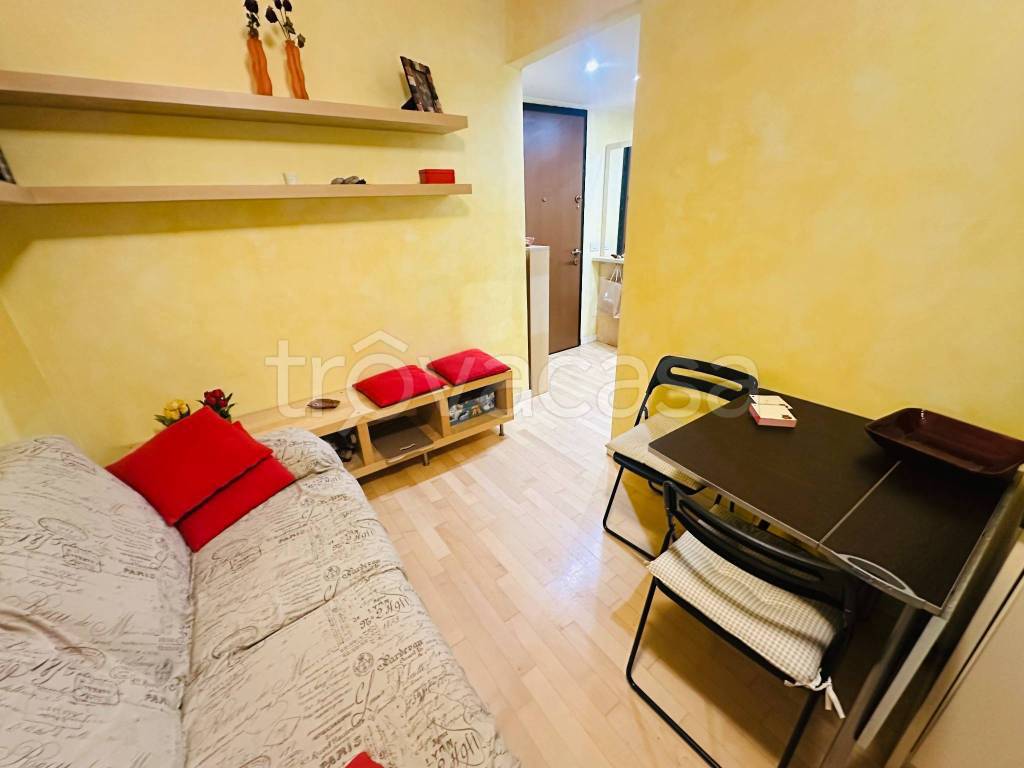 appartamento in vendita a Corsico