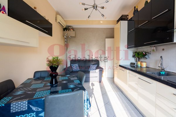 appartamento in vendita a Corsico