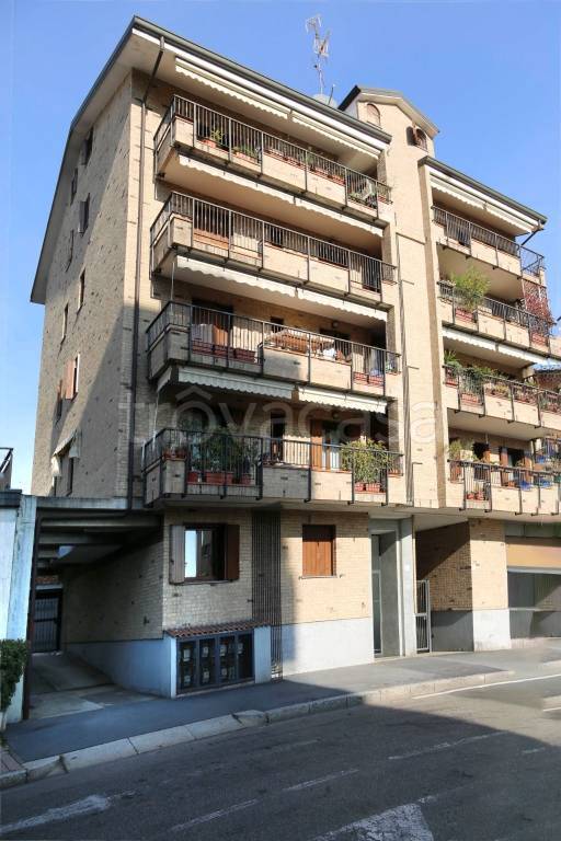 appartamento in vendita a Corsico