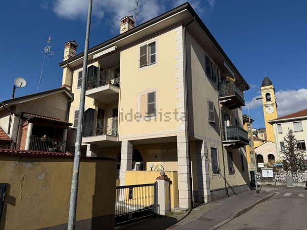 ufficio in vendita a Corsico