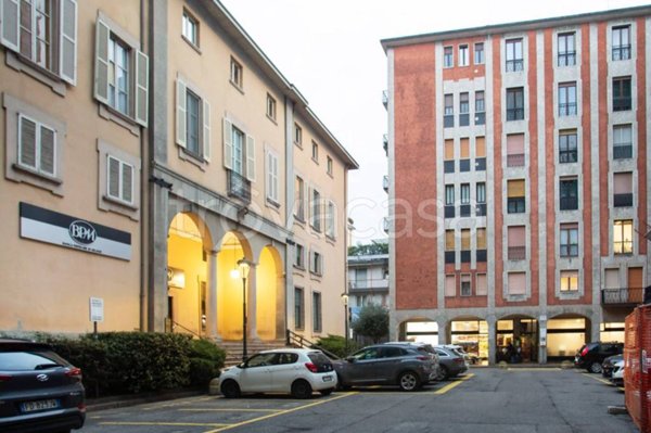 appartamento in vendita a Corsico