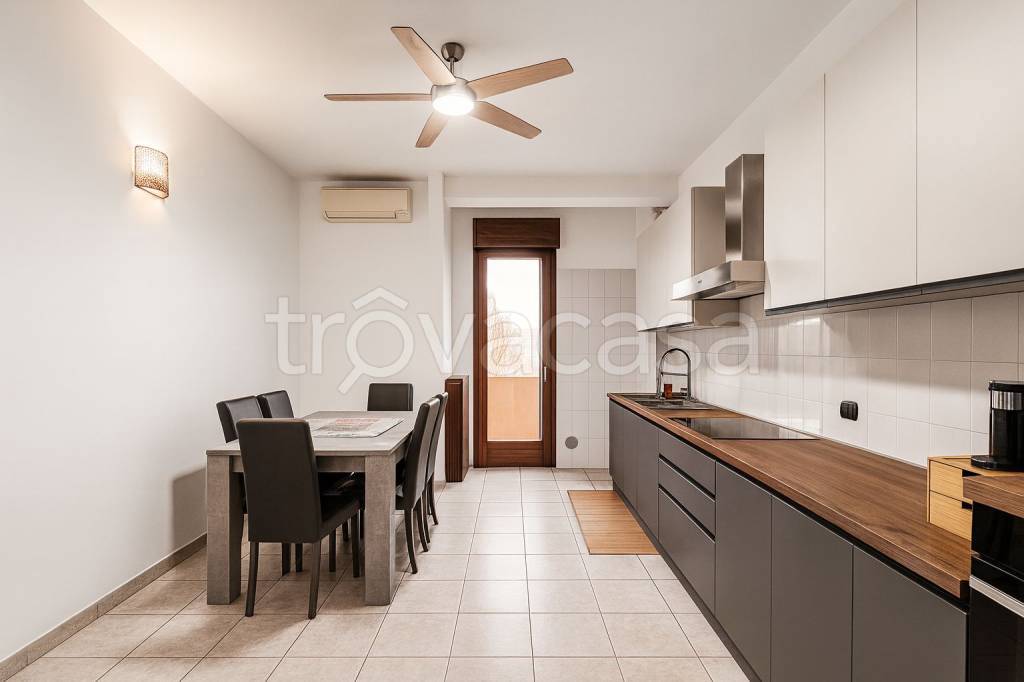 appartamento in vendita a Corsico