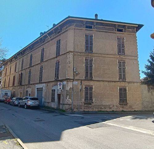 casa indipendente in vendita a Corsico