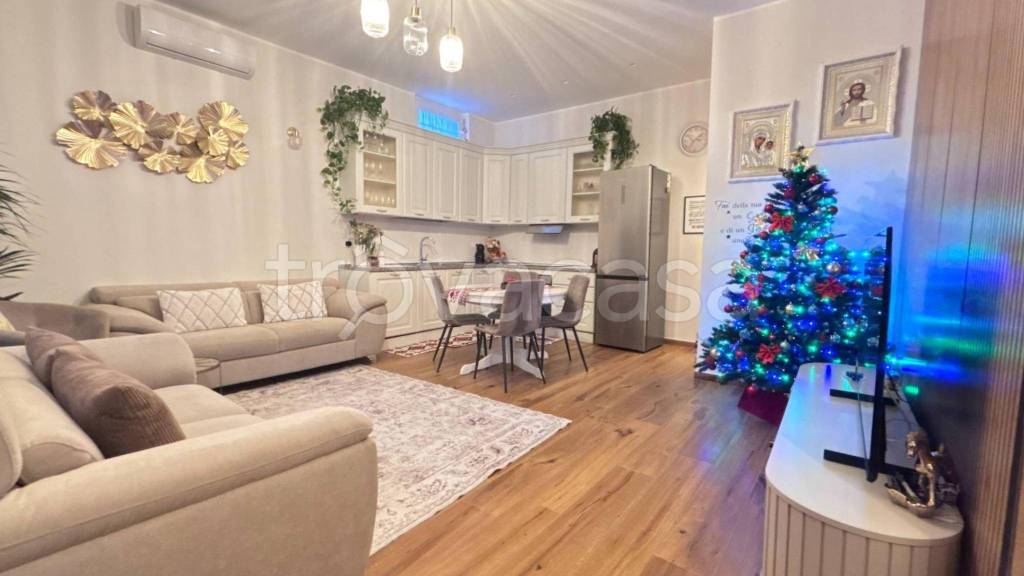 casa indipendente in vendita a Corsico