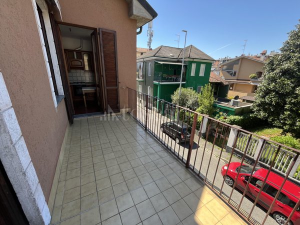 casa indipendente in vendita a Corsico