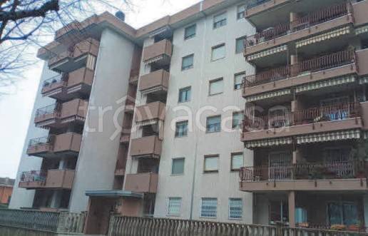 appartamento in vendita a Corsico