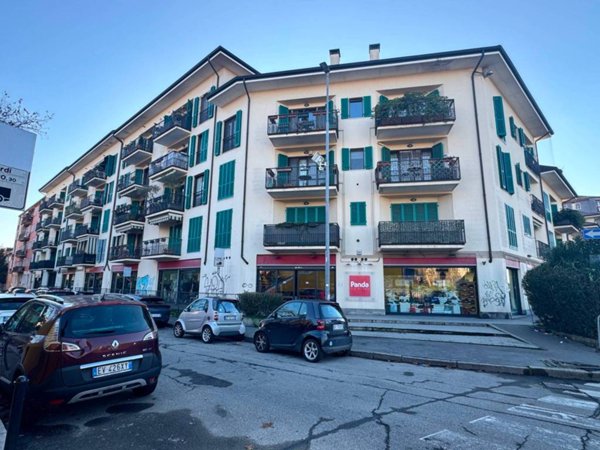 ufficio in vendita a Corsico