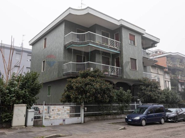 appartamento in vendita a Corsico