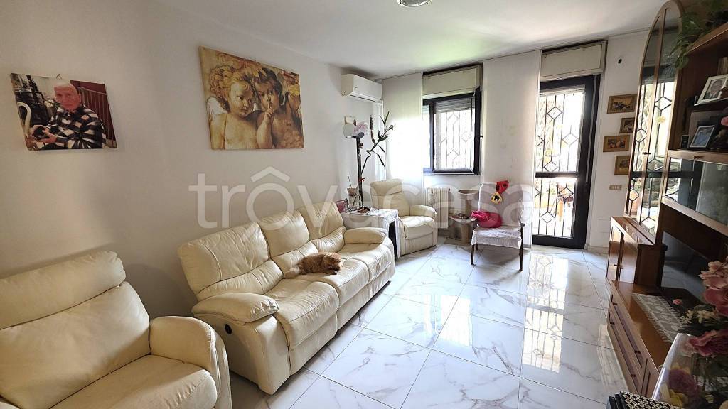 appartamento in vendita a Corsico