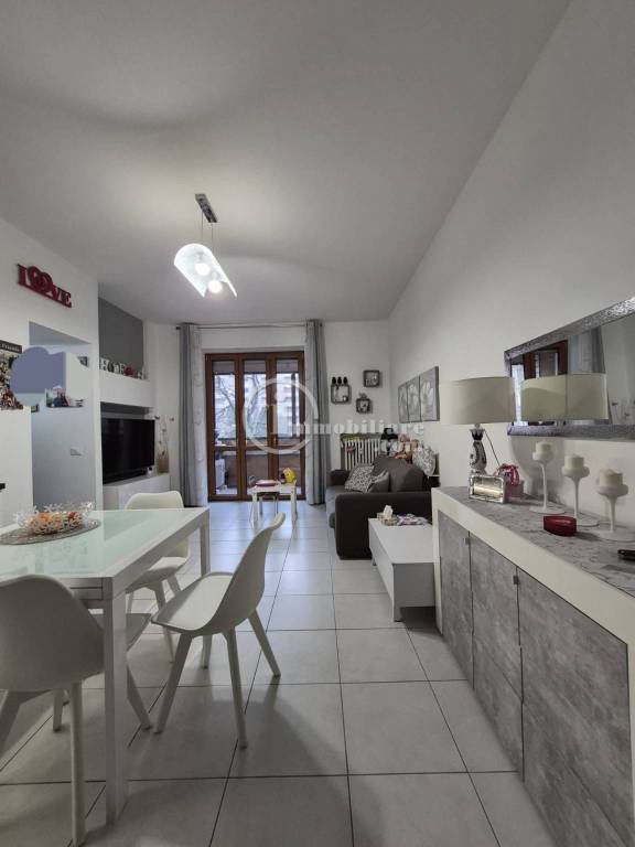 appartamento in vendita a Corsico