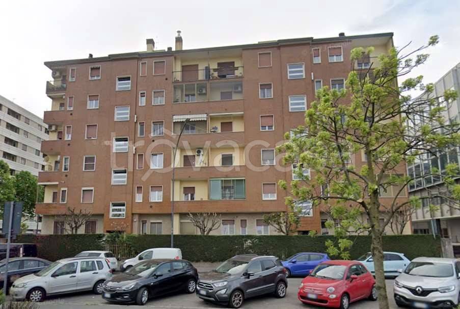 appartamento in vendita a Corsico