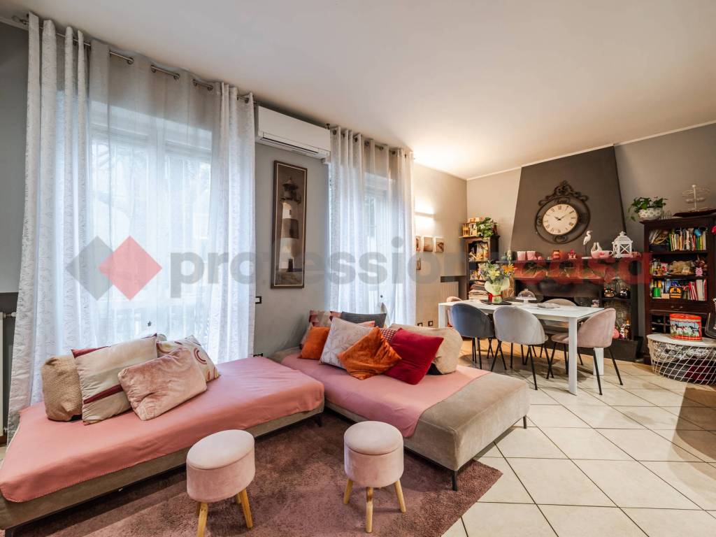 appartamento in vendita a Corsico