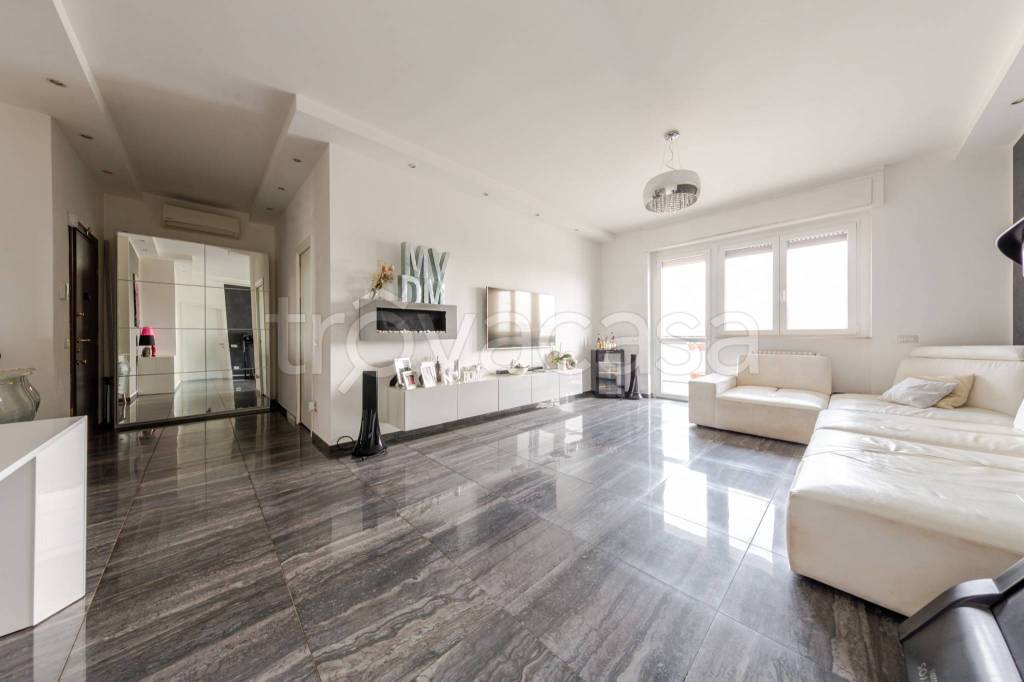 appartamento in vendita a Corsico