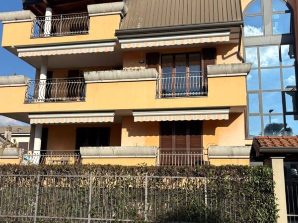 appartamento in vendita a Corsico