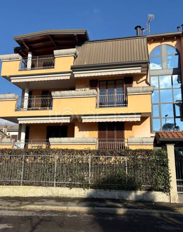 appartamento in vendita a Corsico