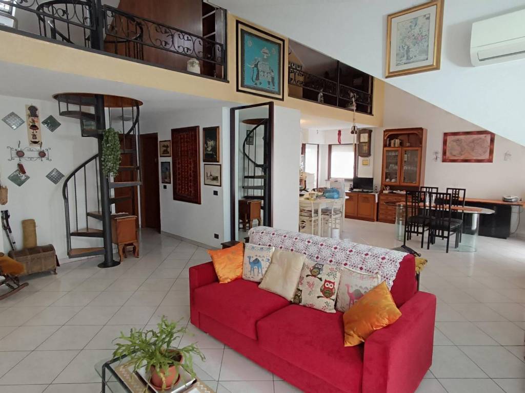 appartamento in vendita a Corsico