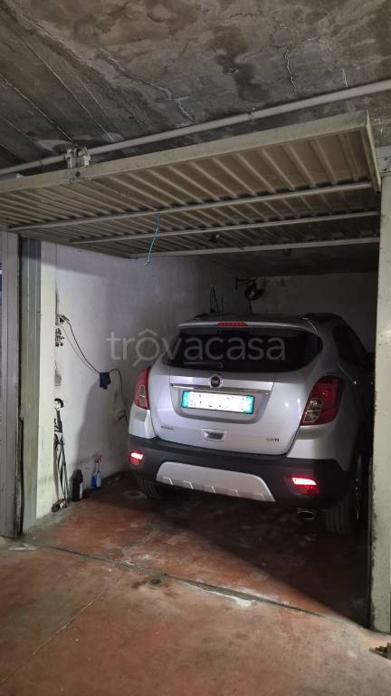 ufficio in vendita a Corsico