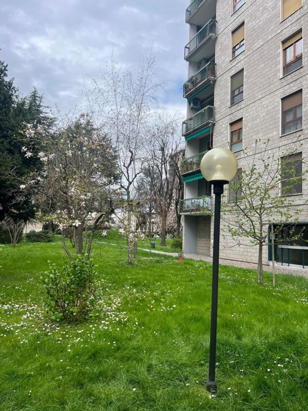 appartamento in vendita a Corsico