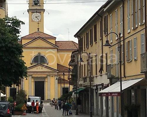 negozio in vendita a Corsico