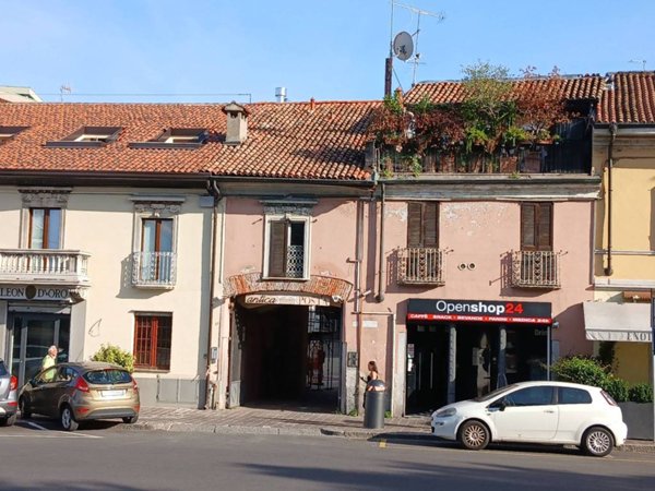 ufficio in vendita a Corsico