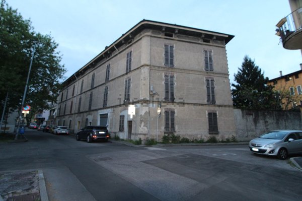 appartamento in vendita a Corsico