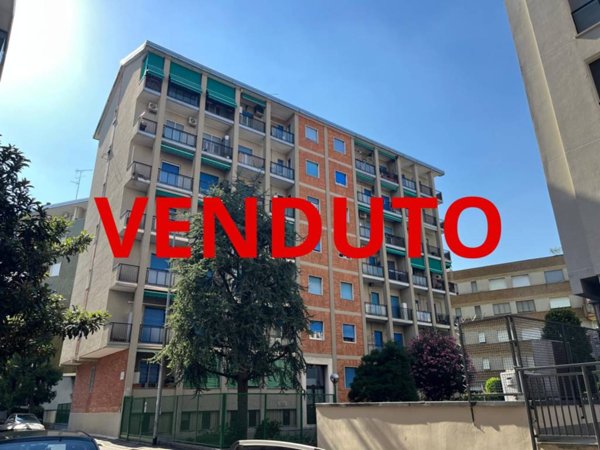 appartamento in vendita a Corsico