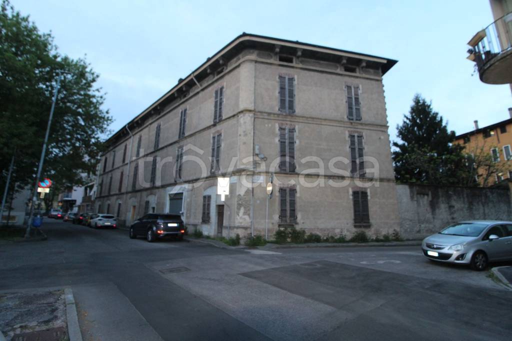 appartamento in vendita a Corsico