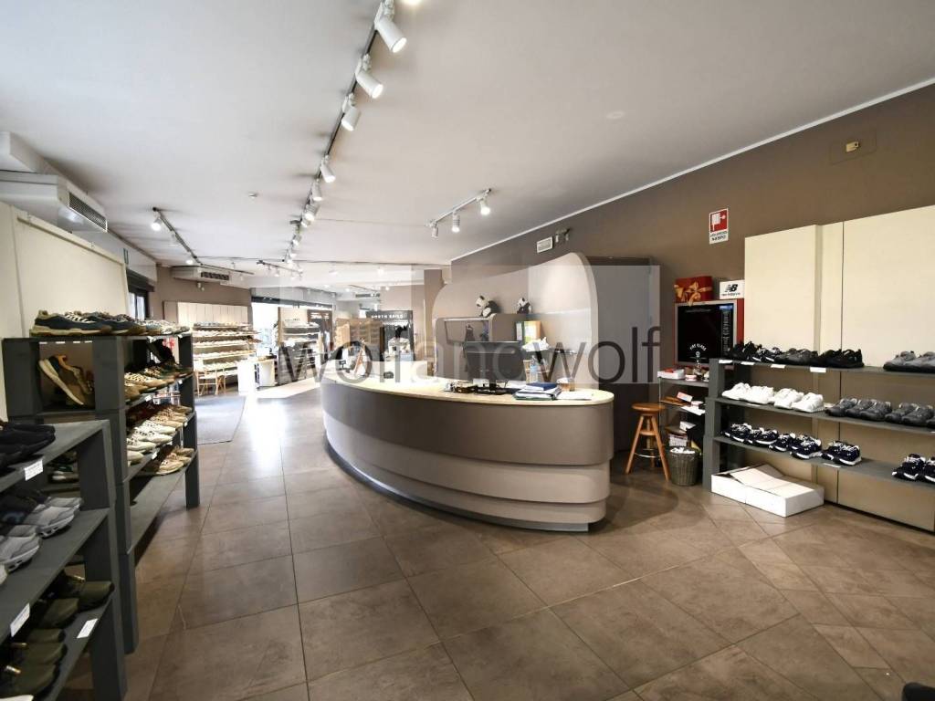 ufficio in vendita a Corsico