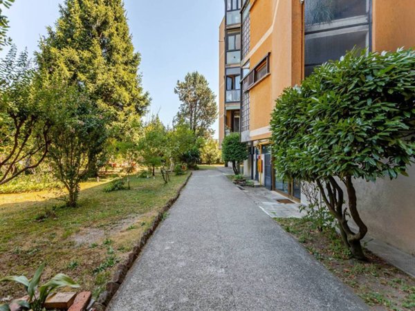 appartamento in vendita a Corsico