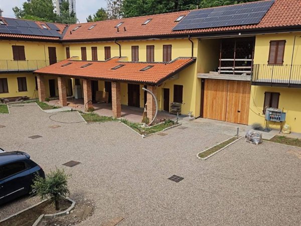 appartamento in vendita a Corsico