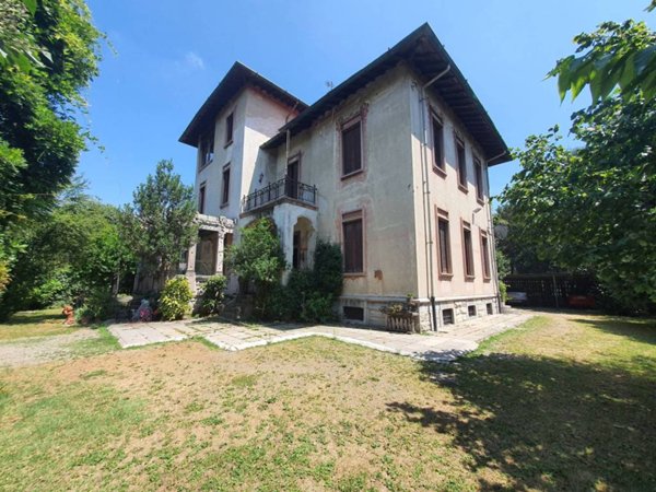 casa indipendente in vendita a Corsico