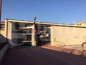 box auto in vendita a Corsico