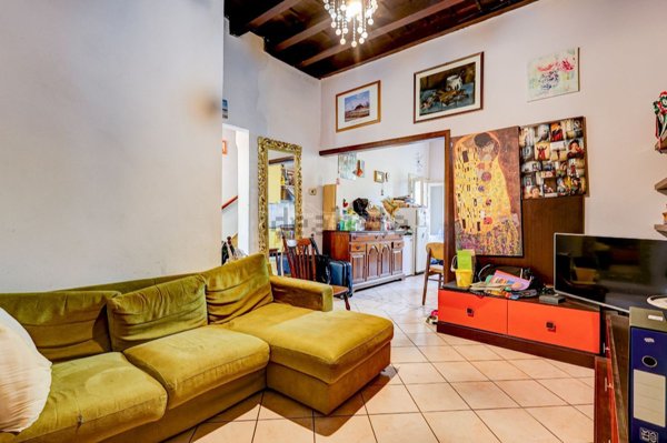 casa indipendente in vendita a Cuggiono
