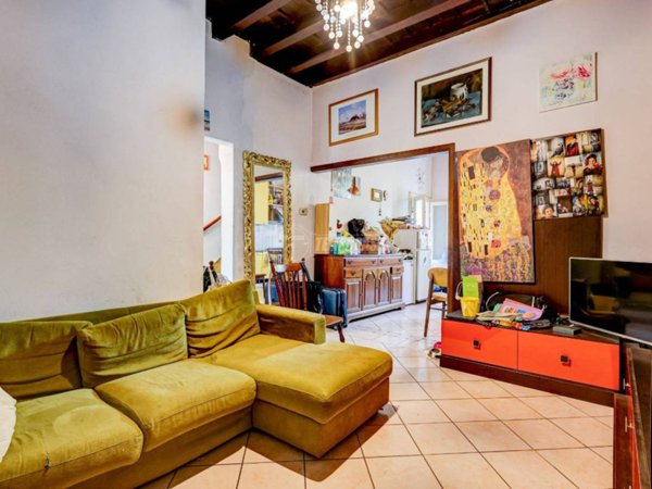 casa indipendente in vendita a Cuggiono