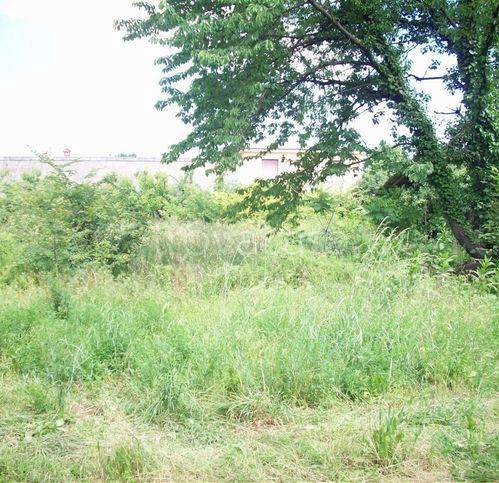 terreno edificabile in vendita a Cuggiono