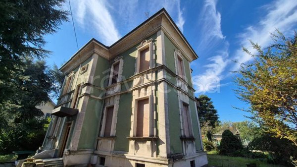 casa indipendente in vendita a Cuggiono