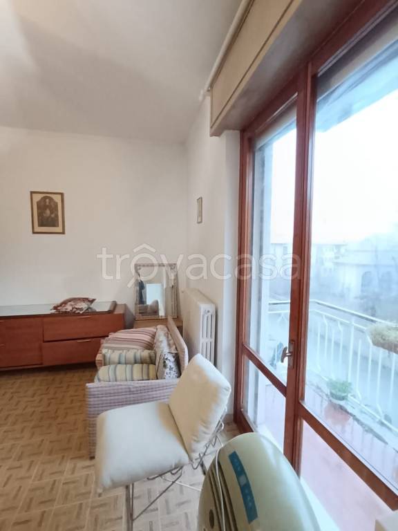 appartamento in vendita a Cuggiono in zona Castelletto di Cuggiono