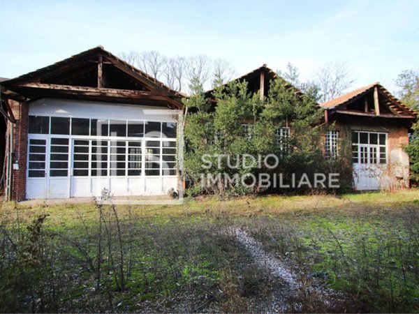 terreno edificabile in vendita a Cuggiono