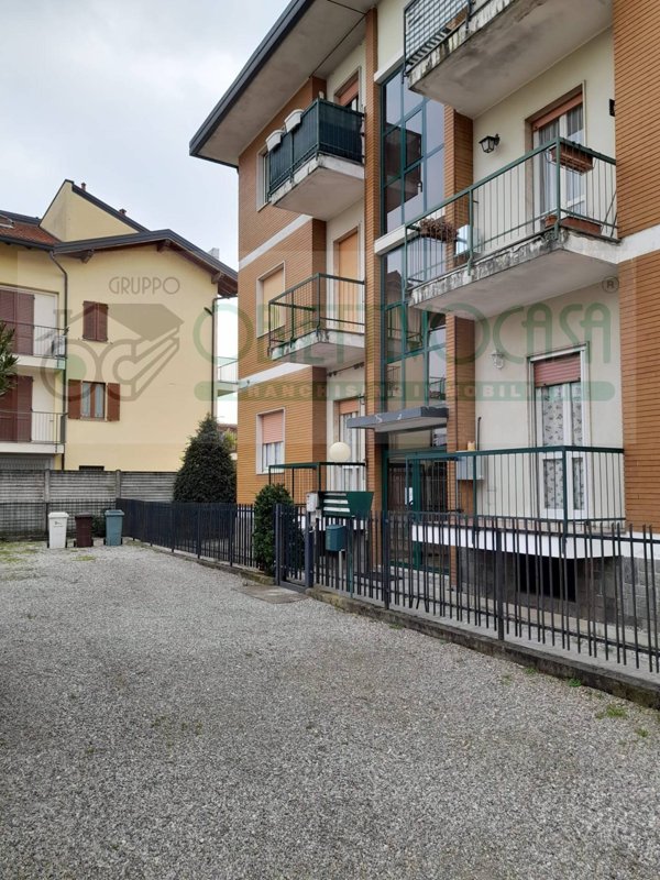 appartamento in vendita a Cuggiono in zona Castelletto di Cuggiono