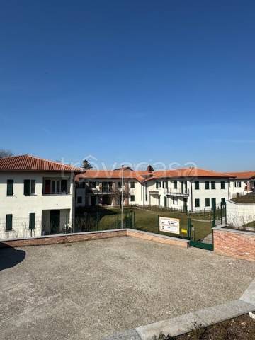 appartamento in vendita a Cuggiono in zona Castelletto di Cuggiono